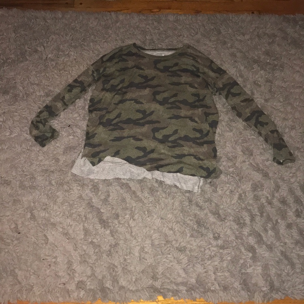 American eagle long sleeve